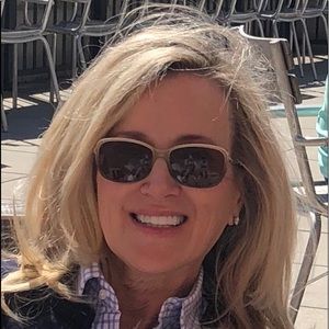 Meet your Posher, Peggy